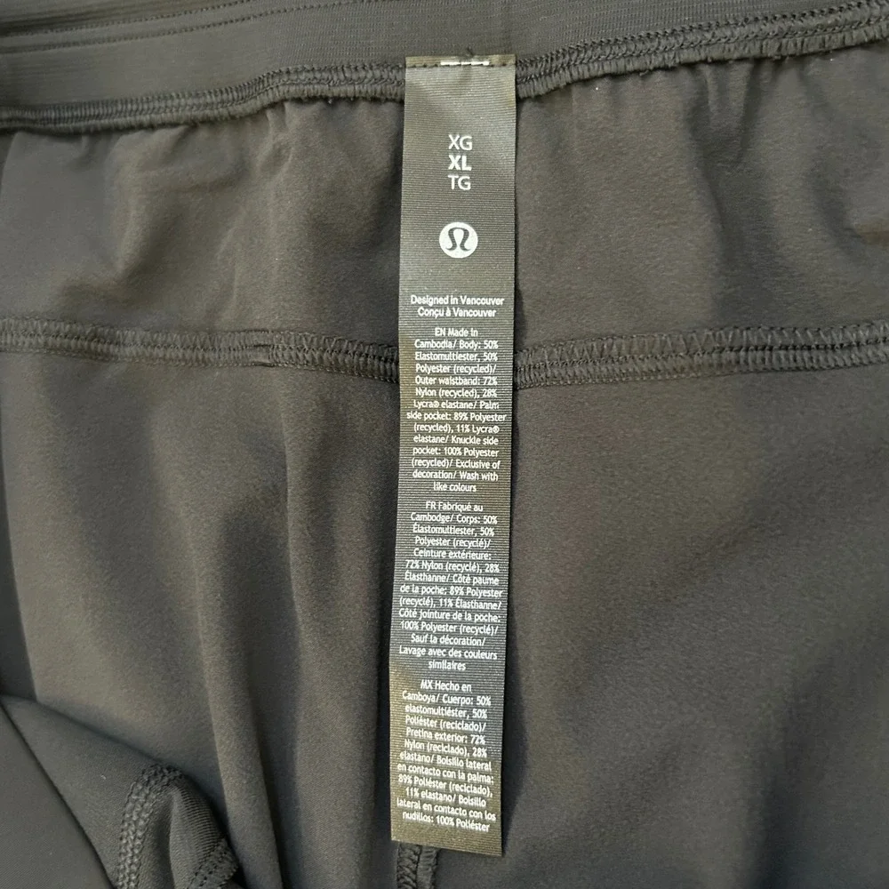 Lululemon Zeroed In Short 9